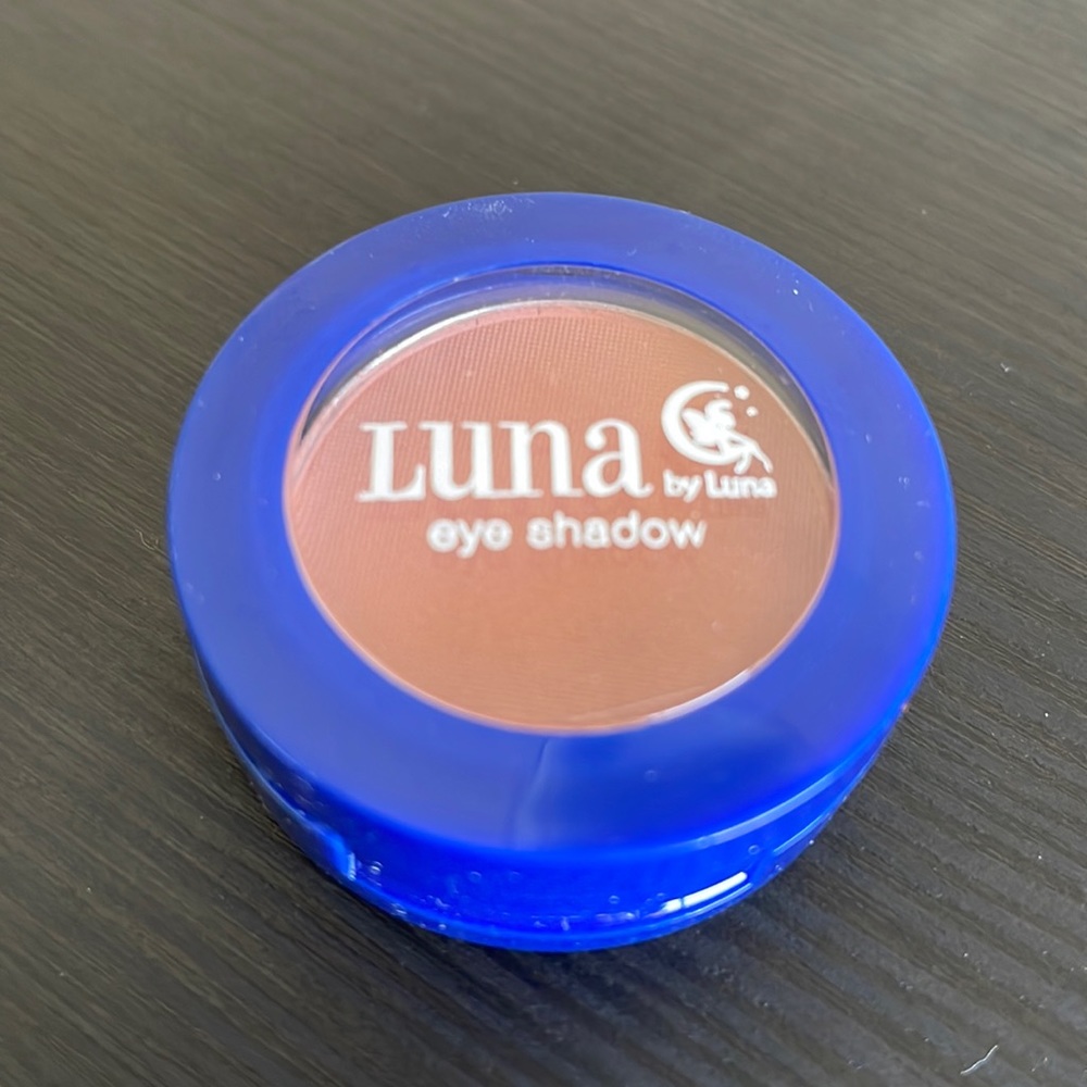 Luna Eye Shadow Jace new